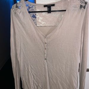 top w/ lace detailing